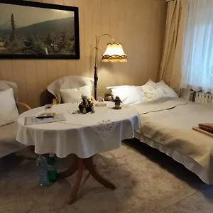 apartamenty-azyl.karpacz-hotel.com/